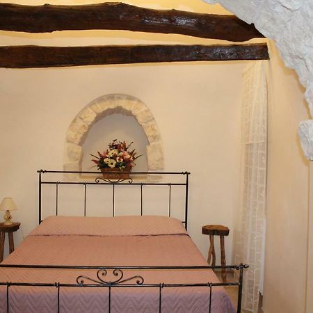 Апартаменты Trulli Monsalis Альберобелло Экстерьер фото